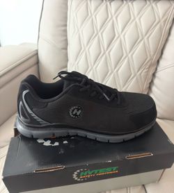 Hytest low profile work shoes