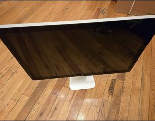 Apple Cinema Display 27 Inch 1440p