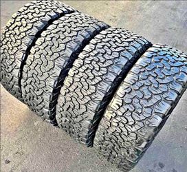 265 60 18 Bfgoodrich ko2 Tires Con 80% de Vida Las 4