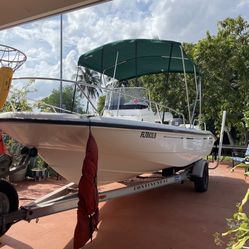 18’ 99 Boston Whaler Dauntless