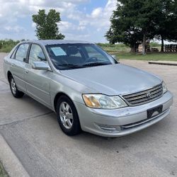 2003 Toyota Avalon