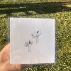 Pods Pro 2nd Gen With Wireless Charging Case (USB-C)