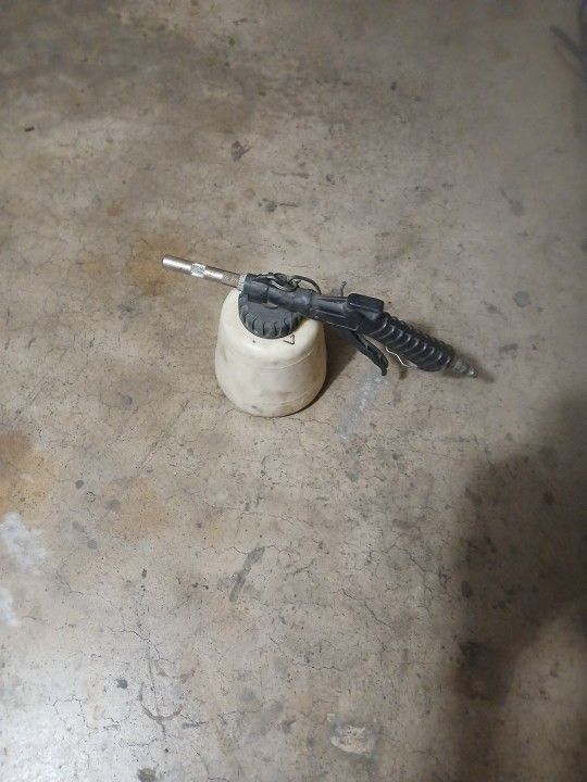 Portable Sand Blaster.