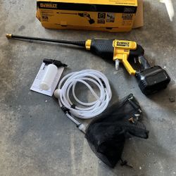 Dewalt 20 Volt Max 550psi Power Cleaner🛑No Battery/No Bateria 