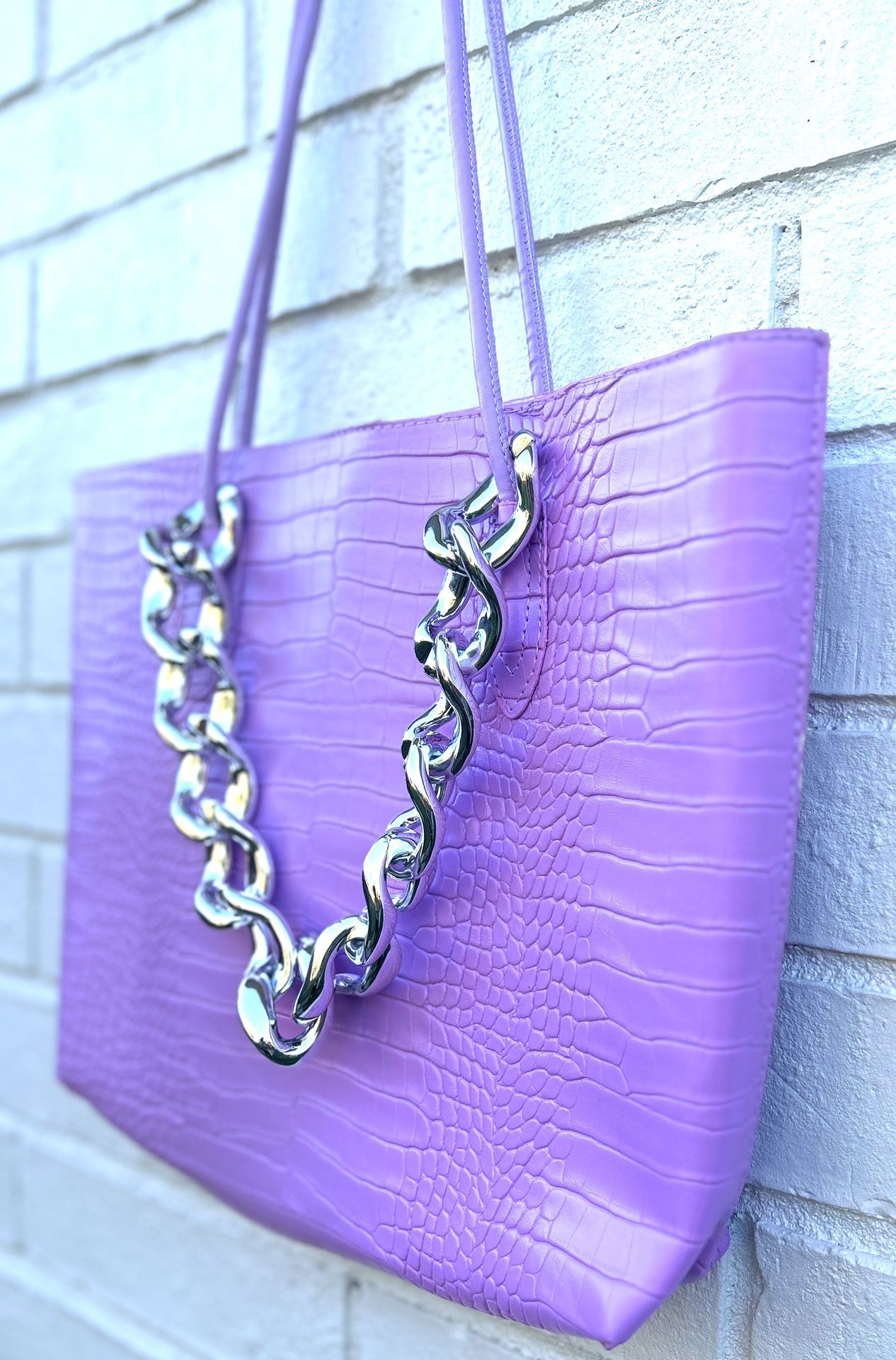 New Lavender Pink Boutique Style Crocodile Embossed with Chain Shoulder Tote Bag