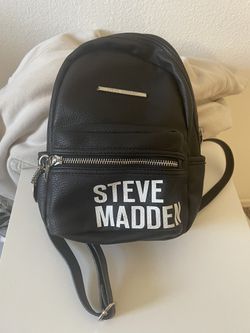 Steve Madden Mushroom Bjayaa Sling Backpack for Sale in Buena Park, CA -  OfferUp