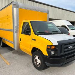 2014 Ford E-350