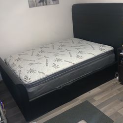 QUEEN SIZE MATRESS & BED WITH HEADBOARD (PICKUP !!)