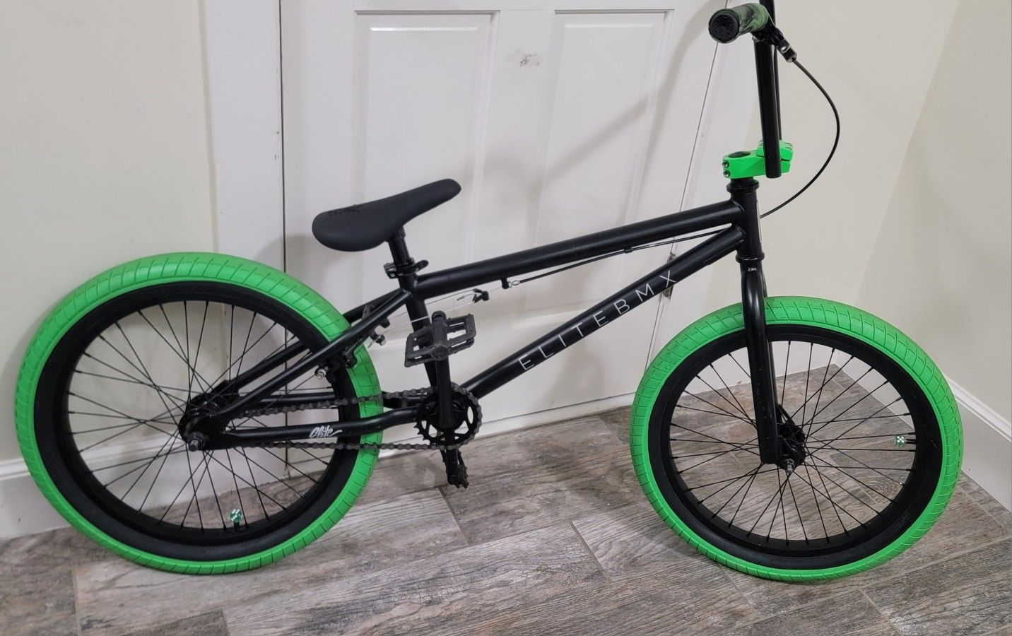 2p" ELITE BMX 