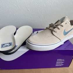 Nike SB Zoom Janoski OG+ Sandrift