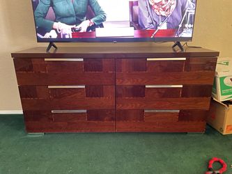 Modern high gloss veneer bedroom set