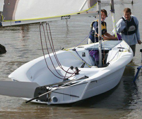 RS VSION sailboat Excellent Condition Can Deliver