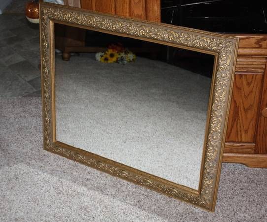 Vintage Home Interior 33”x27” Wall Mirror