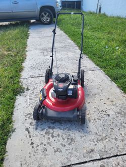 PUSH MOWER