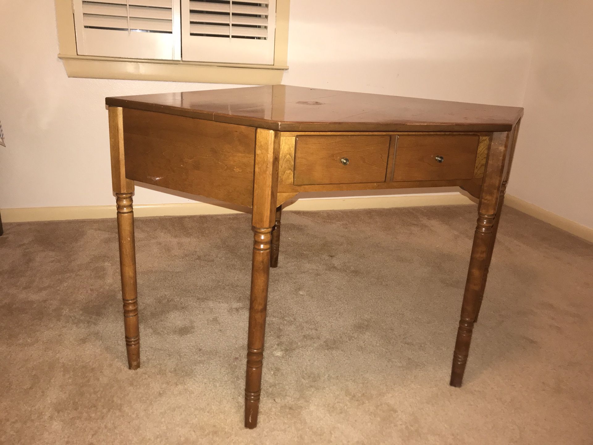 Ethan Allen antique wooden corner desk/ table