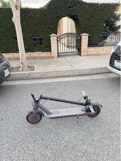 Electric scooter