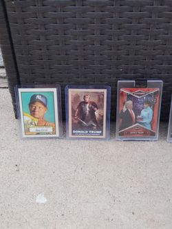 Bulk of Donald trump cards all in great condition