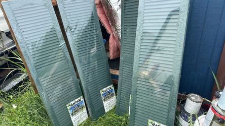 Exterior Shutters 15”x52” Forest Green
