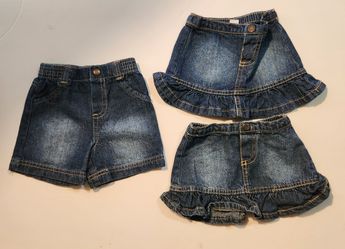 Baby girl 3pc bundle size: 3 months & 6 months