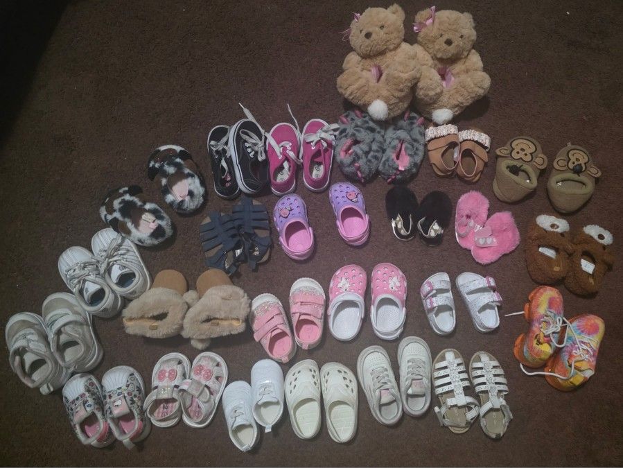 Baby Girl Shoes Infant- Size 6