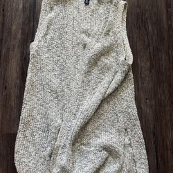 Sleeveless Long Sweater