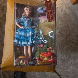 2007 ALICE IN WONDERLAND BARBIE COLLECTOR SILVER LABEL