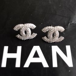 Amazing channel diamond pave earrings