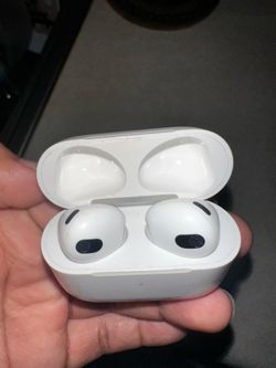 AirPod Pro (3rd Generation) New basically