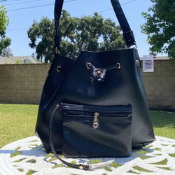 Black Tote Handbag With Wristlet Pouch