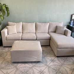 Cream Right Arme Facing Sectional 