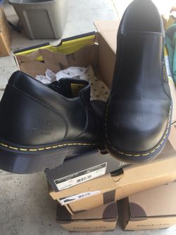 Dr Martens industrial steel toe