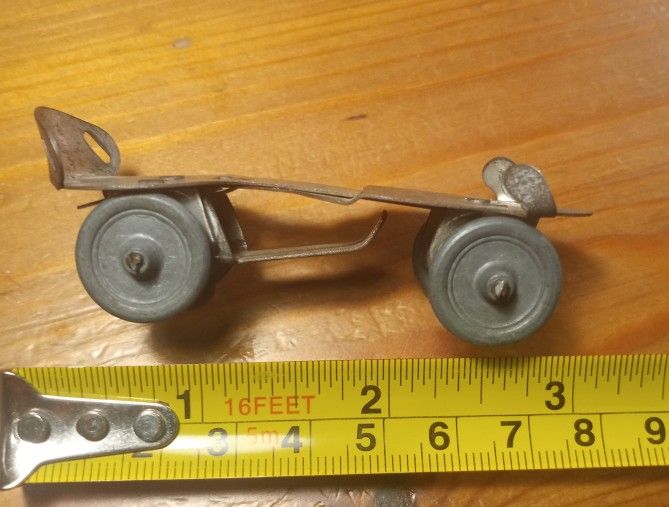 Antique Doll Roller Skate. Just One.