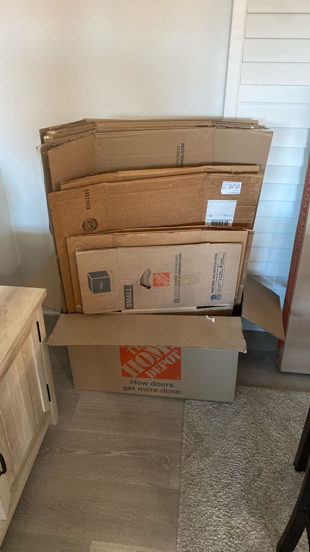 Free moving boxes