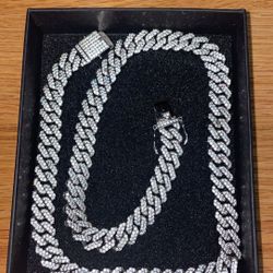 Cuban Link Chain