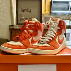 Men’s Nike Shoes Size 11 $40