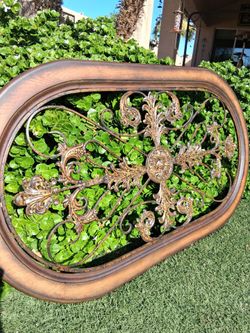 Oval Scrollwork Art
