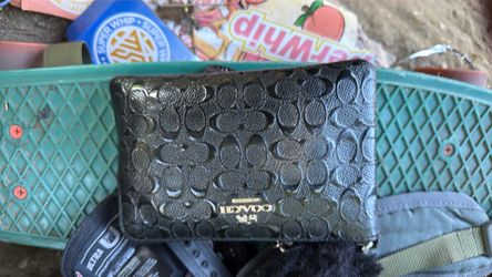 COACH Signature Debossed Patent Leather Corner Zip Wristlet~Black