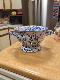 Blue and white enamel strainer
