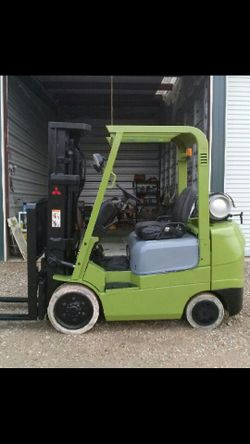 Forklift