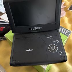 Portable DVD player
