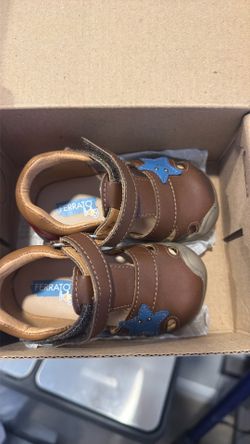 Huaraches de niño