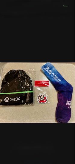 CA. X-BOX BEANIE KID’s HAT + GAMER DROP SOCKS + NINTENDO SUPER MARIO BROS PATCH
