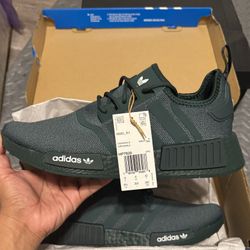 Men Adidas 