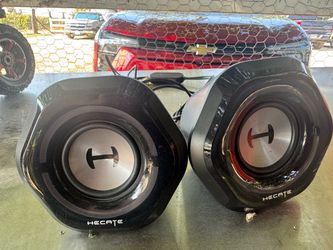 Monitor speakers