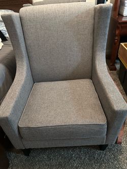 Gray Upholstered Accent Chair – Great Condition