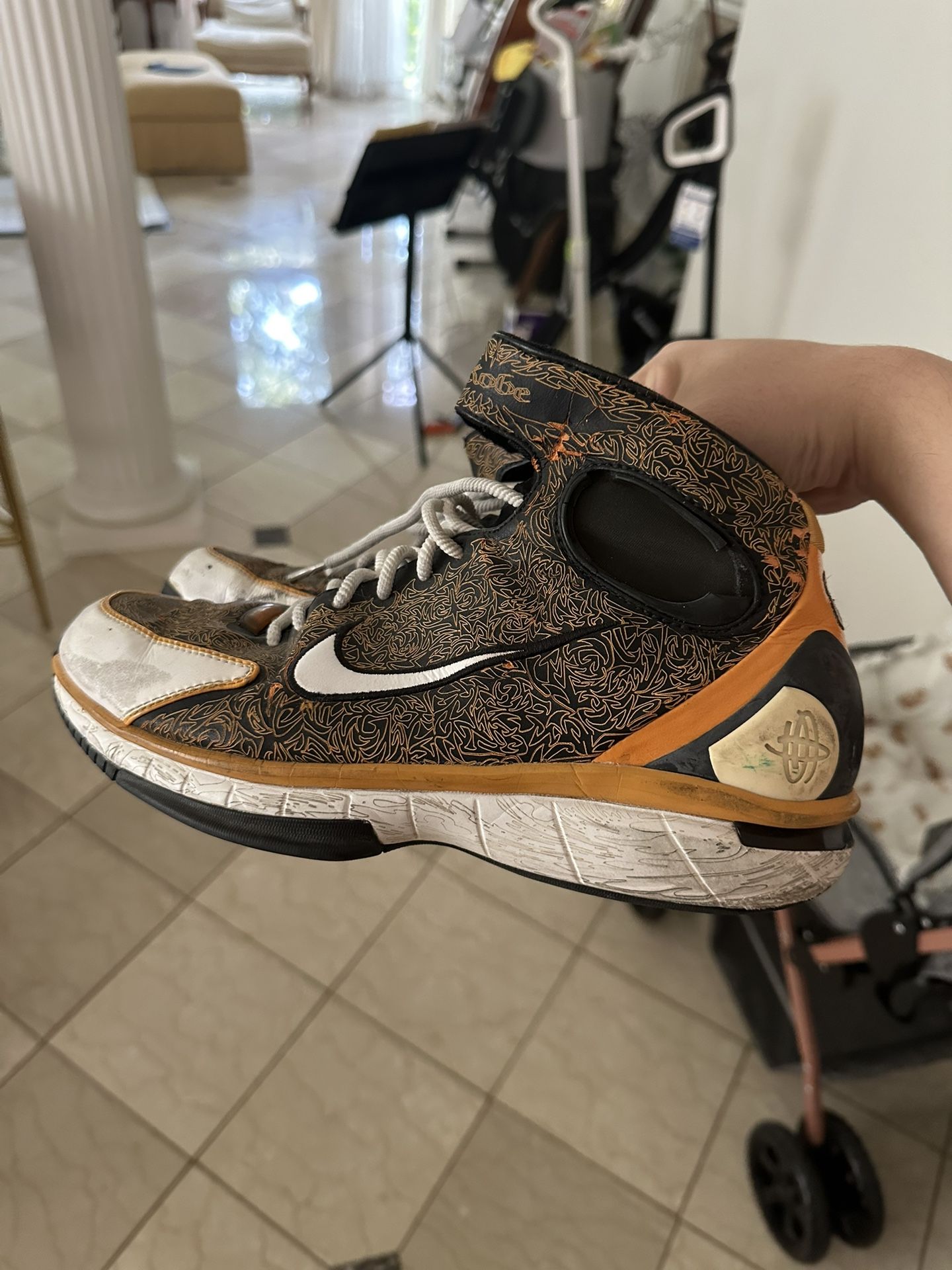 [Used] Nike Zoom Huarache 2k4 Kobe Black Gold