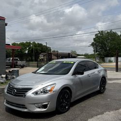 2015 Nissan Altima SV