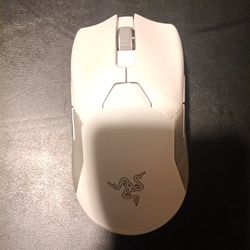 razer viper v2 pro wireless gaming mouse
