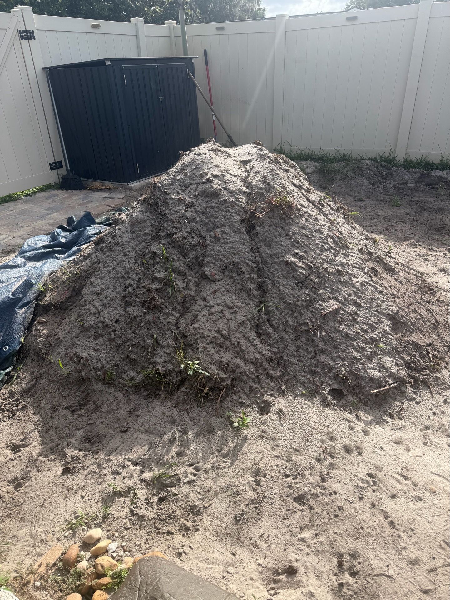 Pile Sand or back yard dirt