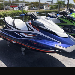 2019 Yamaha VX Deluxe, 4 stroke, 1.8 HO motor. 74 hours only.